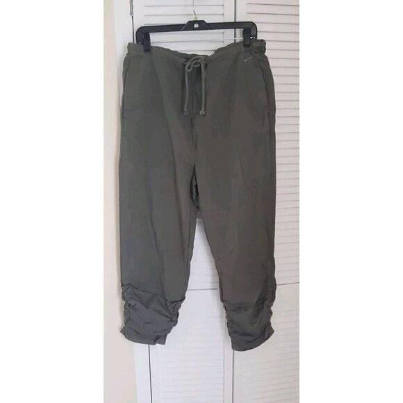 NEW FREE PEOPLE LIGHT PARACHUTE  ARMY GREEN PANTS SZ SMALL - Picture 5 of 10